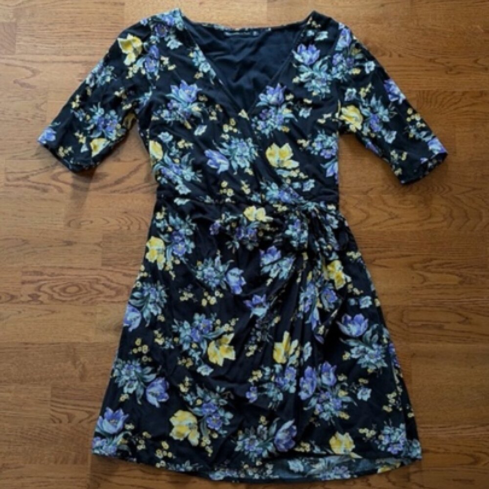 Abercrombie Wrap Mini Dress Short Sleeve Black Floral Yellow Purpple  XS Tie V
